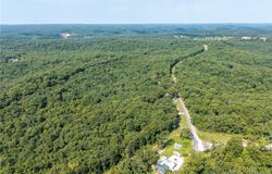 14560 Anchorage Road, Versailles, MO 65084