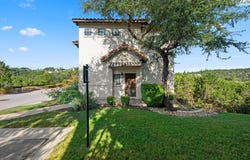 223 Honey Creek Ct, Austin, TX 78738