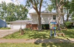 2108 Blackthorn Drive, Champaign, IL 61821