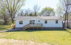 513 E Adams AVE, Midland, AR 72945