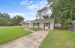 607 Dyches Drive, Savannah, GA 31406