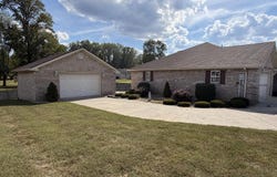 121 Ridgewood Drive, Somerset, KY 42503