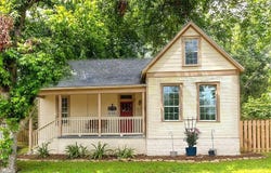116 South Avenue D, Shiner, TX 77984