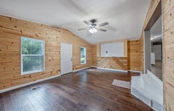 360 W Elm Street, Murchison, TX 75778