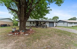 718 Morrison Place, Springdale, AR 72762