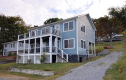 715 AMHERST RD, STAUNTON, VA 24401