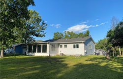 304 Dunwurkin Drive, Laurie, MO 65037
