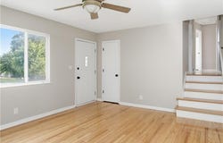 16104 E 32nd Street S, Independence, MO 64055