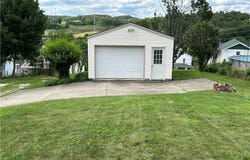433 Park Avenue, Cadiz, OH 43907