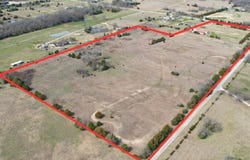 2035 FM-1566, Celeste, TX 75423