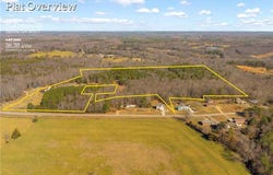 91 Almetie Drive, Toccoa, GA 30577