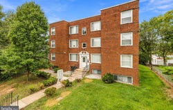 3865 HALLEY Terrace SE, WASHINGTON, DC 20032