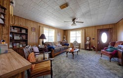 602 E Post Office St, Weimar, TX 78962