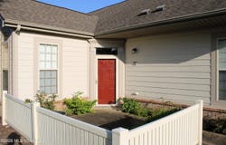 8817 Parkview Oaks Circle, Olive Branch, MS 38654