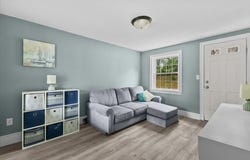 100 Whiting St, Hingham, MA 02043