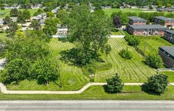 Northline Road, Southgate, MI 48195