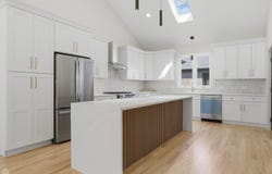 8041 S 85TH Court, Justice, IL 60458