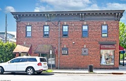 53 Summit Ave, Summit City, NJ 07901-3613