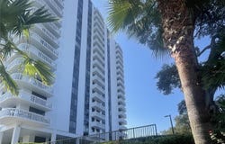 400 E COLONIAL Drive, ORLANDO, FL 32803
