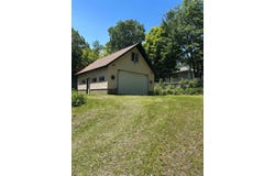 615 Snively Rd, Duluth, MN 55803