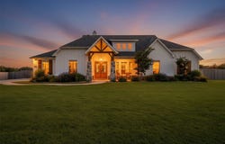 8221 David Lane, Midlothian, TX 76065