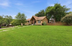 4551 SE 25th TER, Topeka, KS 66605