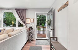 544 Brooklyn Mountain Rd, Hopatcong Boro, NJ 07843-1272
