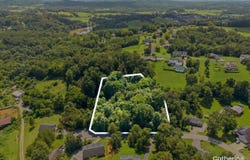 Catherine Crisp Drive, Kodak, TN 37764