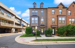 22306 TEES Terrace, ASHBURN, VA 20148
