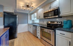 648 State Rd, North Adams, MA 01247
