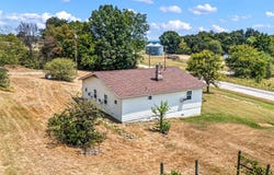 99 Sandtown Road, Morrilton, AR 72110
