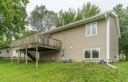 1208 Crestview Road, Albert Lea, MN 56007