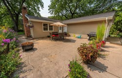 906 3rd Avenue E, Durand, WI 54736
