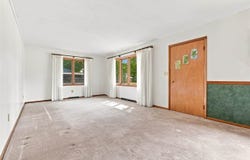 1141 Oakview Dr., ColumbusJunction, IA 52738