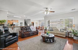 1357 E Bending Oak, Hernando, MS 38632