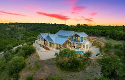 1023 Comanche Rdg, New Braunfels, TX 78132