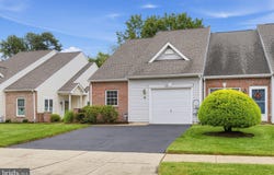 232 GLADSTONE Way, BEAR, DE 19701