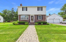 34 Windsor Avenue, Augusta, ME 04330