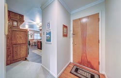 5916 W 78TH Street, Prairie Village, KS 66208