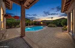 6521 W HILL Lane, Glendale, AZ 85310