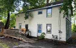 38 Barclay St, Canajoharie, NY 13317