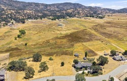 23760 Dart Drive, Tehachapi, CA 93561