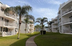 LoÃza, LoÃza, PR 00772
