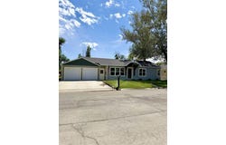 207 6th Ave N, Greybull, WY 82426