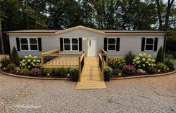 11188 Forest Dr, Versailles, MO 65084
