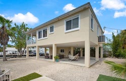365 Loeb ave, Key Largo, FL 33037