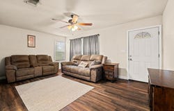 504 Aero Ave, Schertz, TX 78154