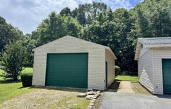 44 Sara Cir, Ash Flat, AR 72513