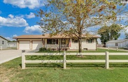 102 Robert St, Hutchinson, KS 67502