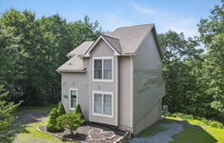 403 Upper Deer Valley Road, Tannersville, PA 18372